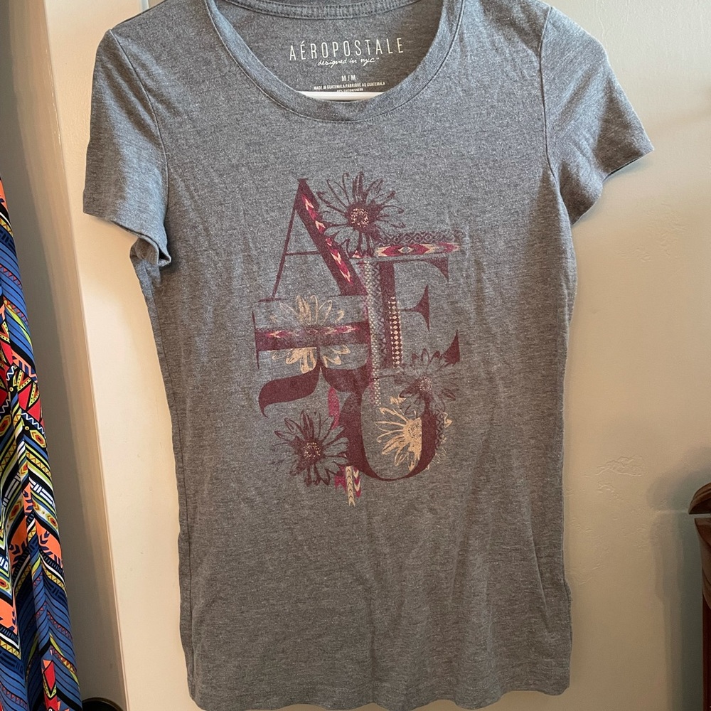 Aeropostale T-shirt